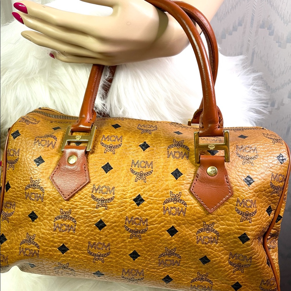 🍒 MCM Handbag, Leather Black and Brown - Picture 3 of 15
